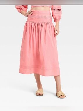 Women’s Eyelet Midi Skirt-Small
